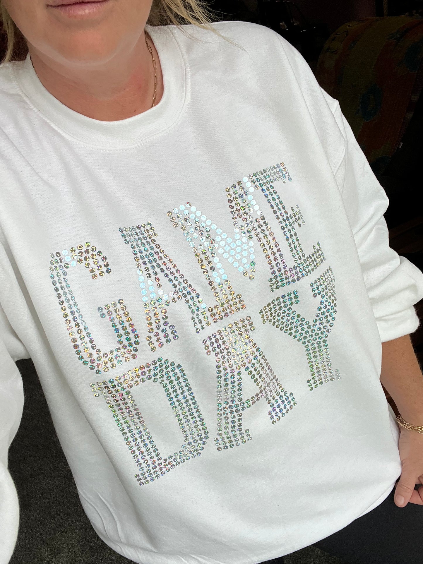 GAME DAY SPANGLE SWEATSHIRT