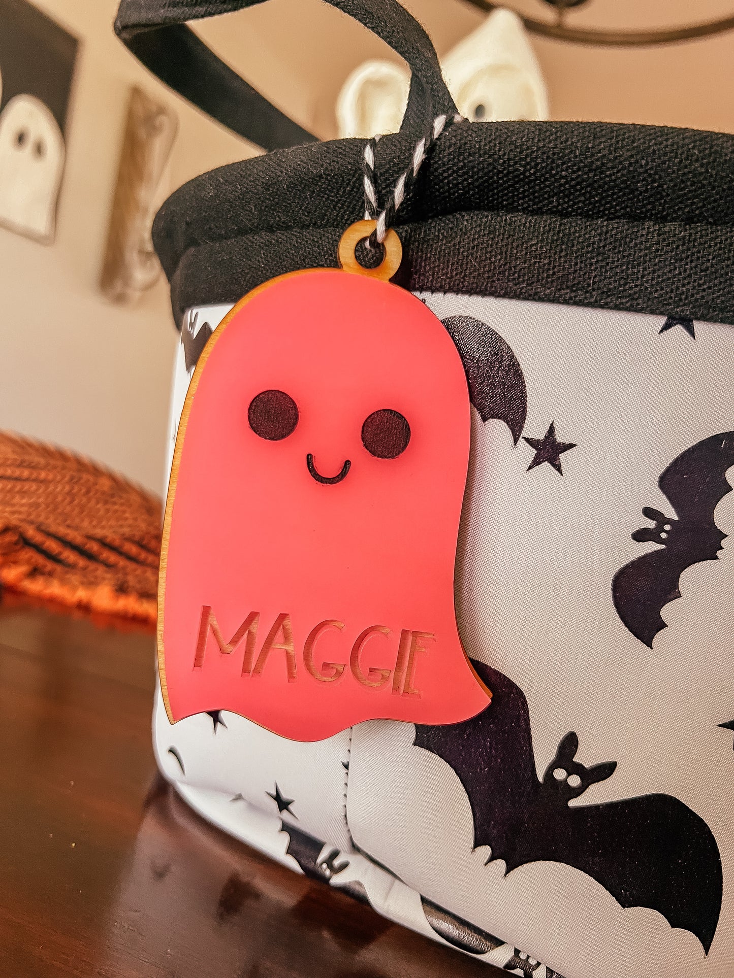 Custom Name Ghost Tag