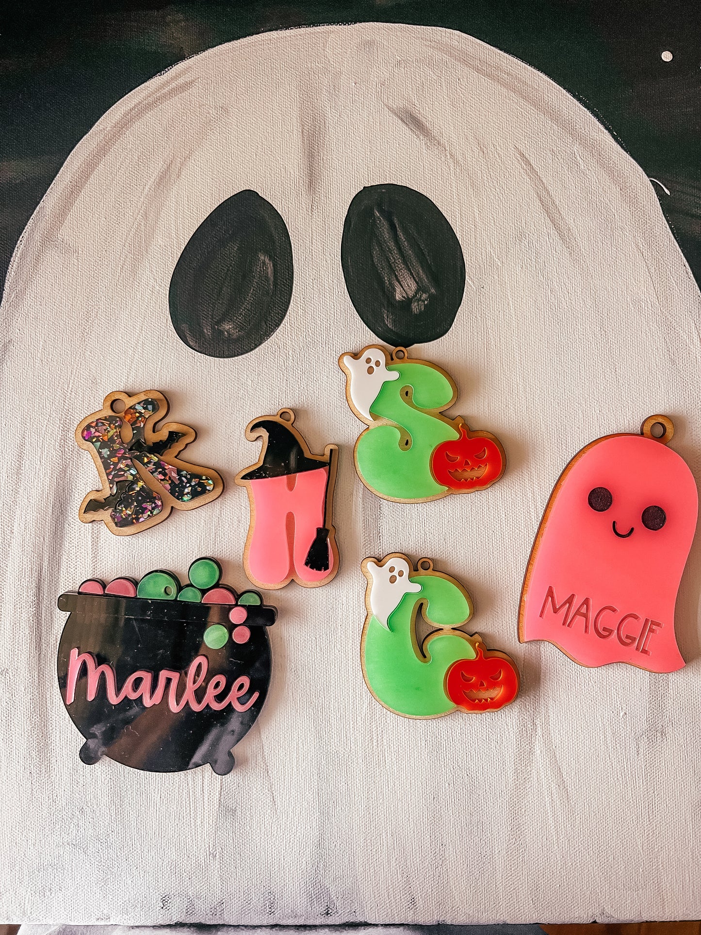 Custom Name Ghost Tag